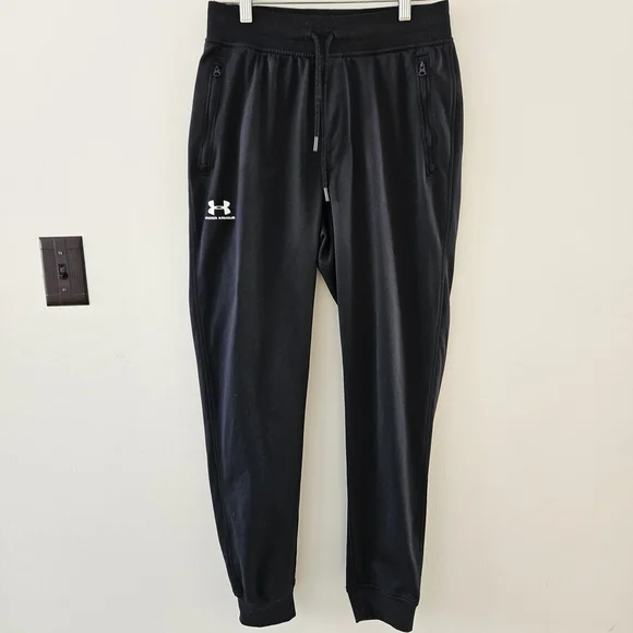 Under Armour Men's Black Jogger Pants - Picture 2 of 6